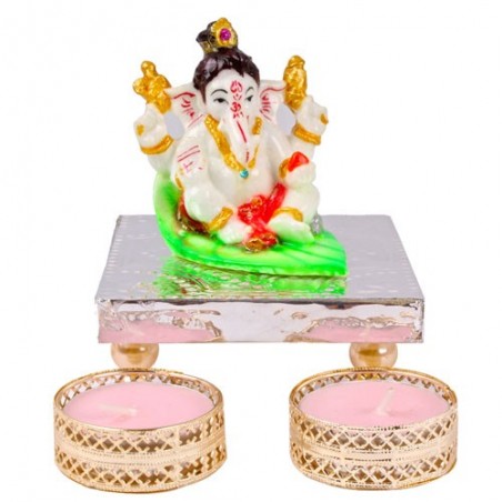 Attractive Bal Ganesh Idol on Leaf with Metal Diya