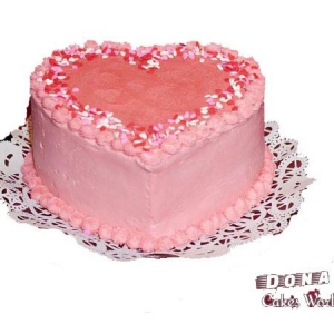 Strawberry Cake  - 1 kg (Dona Cakes World)