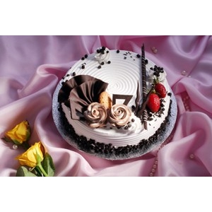 Buy Classic Black Forest Pastry Pack of 6 at Best Price | Winni.in